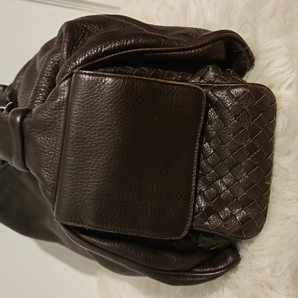 Authentic Bottega Veneta dark chocolate Intrecciato Cervo Cocker Satchel Hobo - Picture 3 of 13